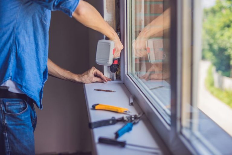 Les différents types d'encadrements de fenêtre pvc, bois, aluminium — free download
